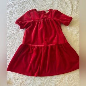 Hanna Andersson red velvet tiered holiday dress. 2 tiers short puffy sleeve. 4/5